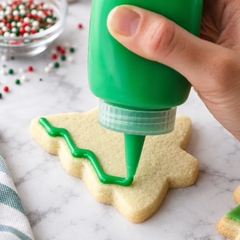 Easy Best-Ever Sugar Cookie Icing - Quick and Delicious
